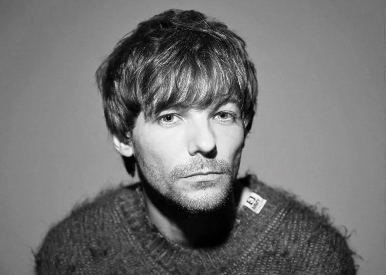 Portrait of Louis Tomlinson